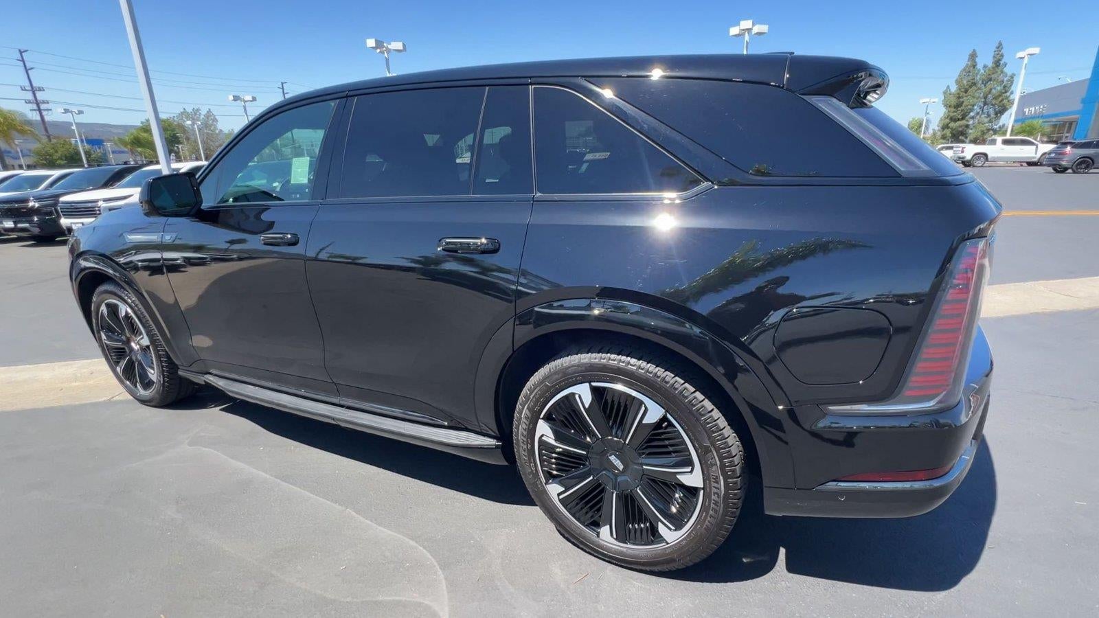 2025 Cadillac ESCALADE IQ Sport 2