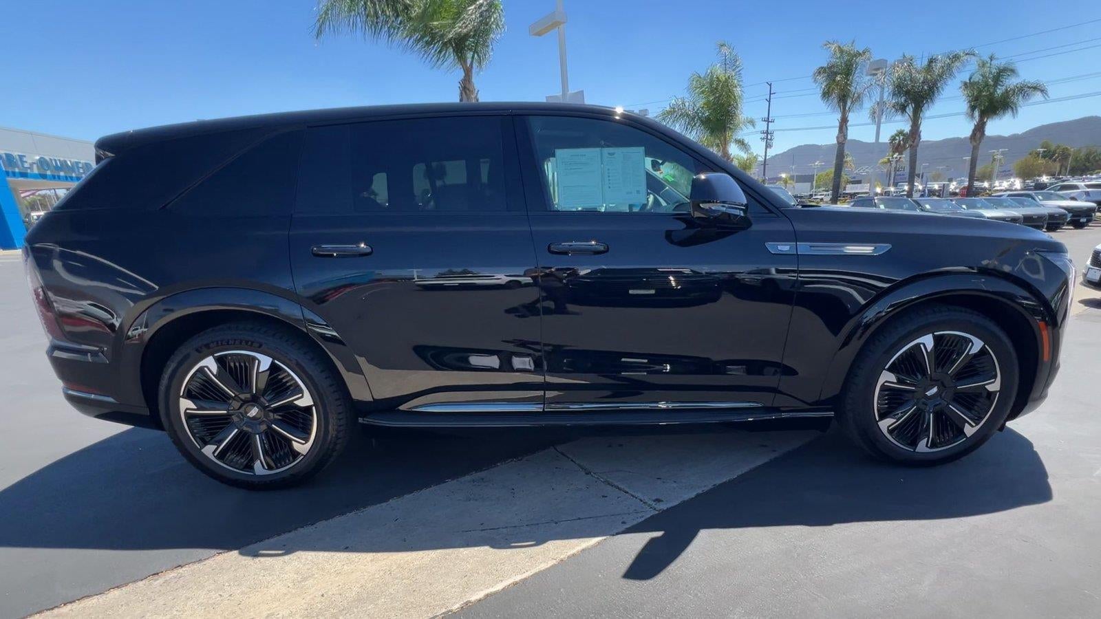 2025 Cadillac ESCALADE IQ Sport 2
