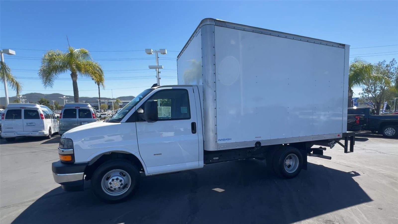 2024 Chevrolet Express Cutaway 3500 Work Van