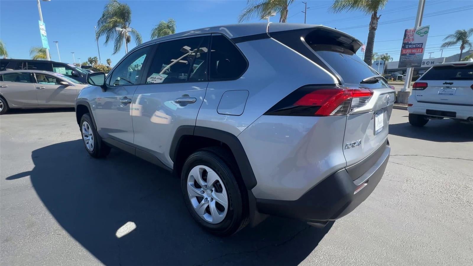 2025 Toyota RAV4 LE