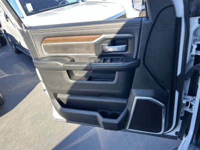 2022 RAM 2500 Laramie Crew Cab 4x4 6'4" Box