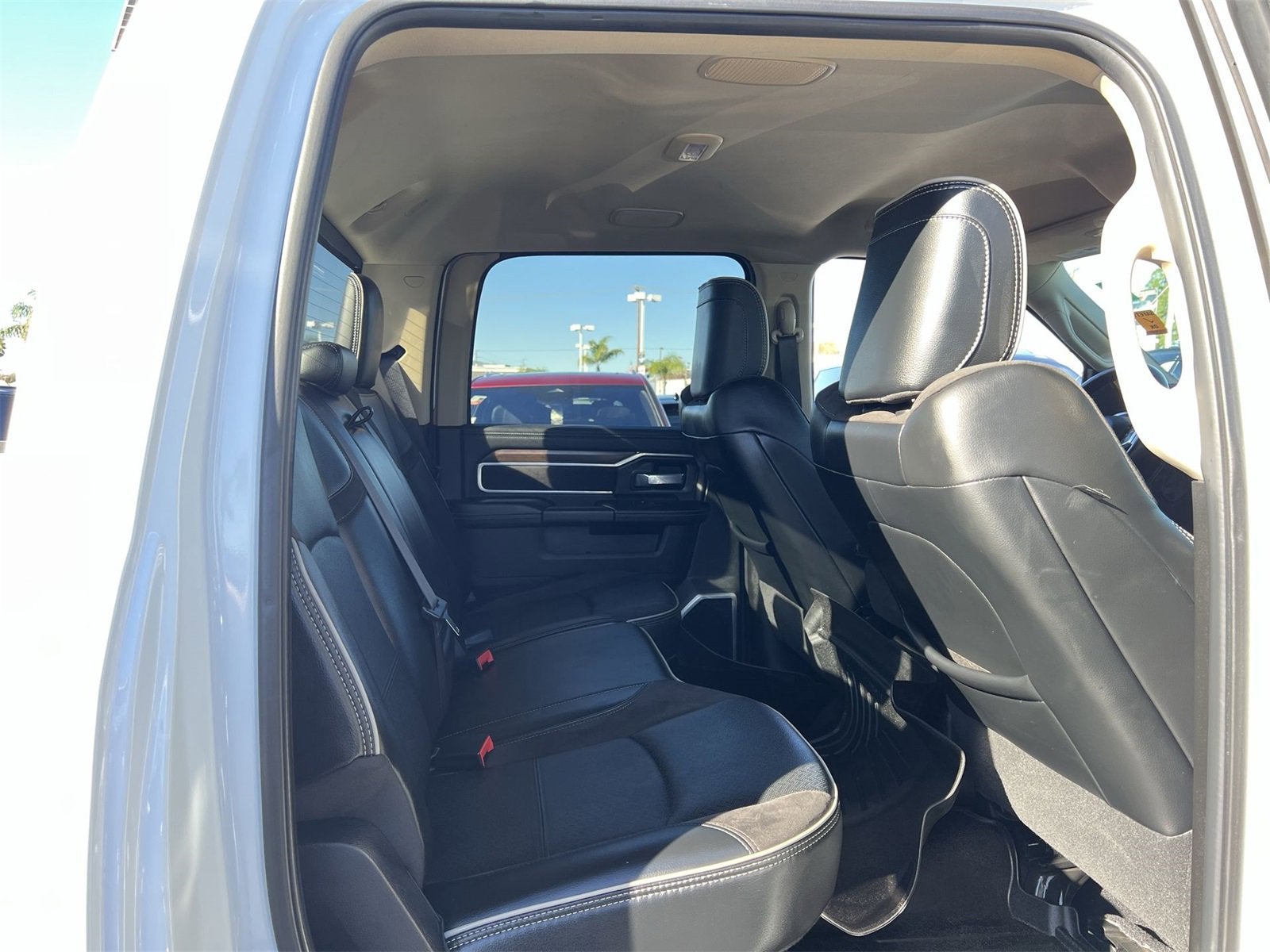 2022 RAM 2500 Laramie Crew Cab 4x4 6'4" Box