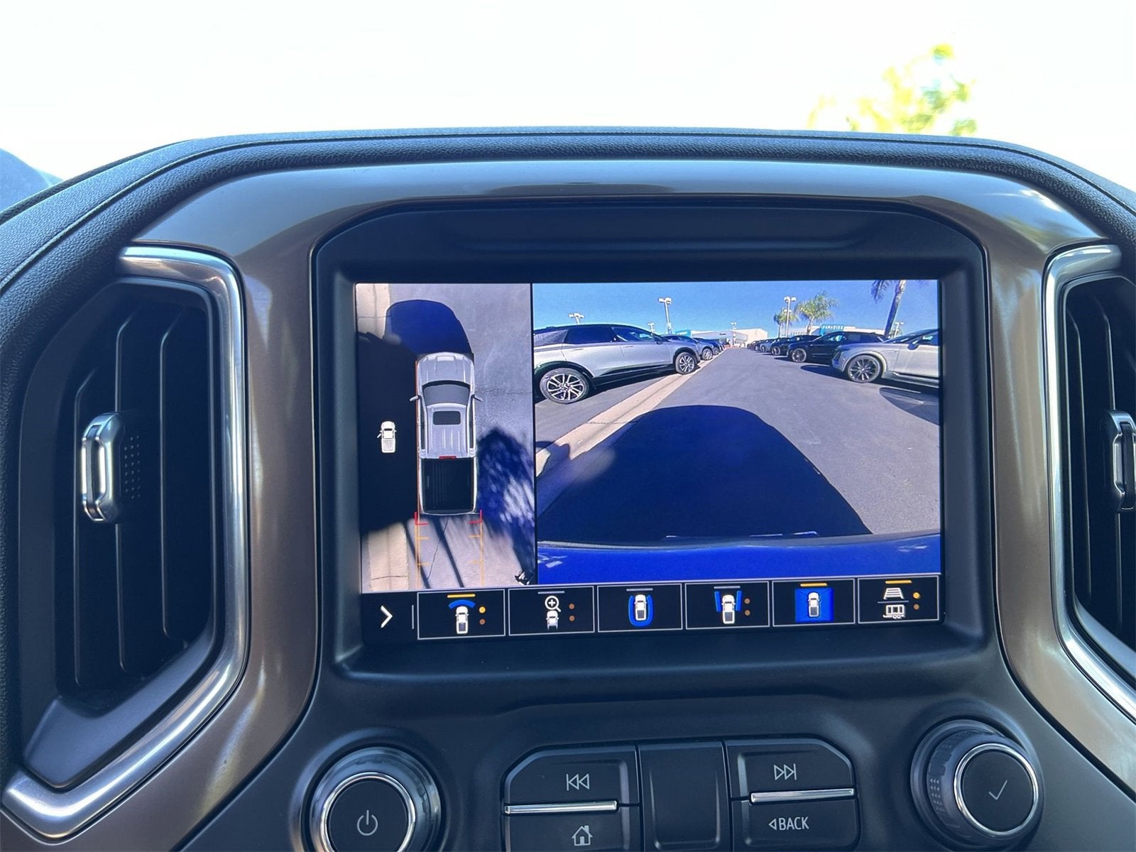 2022 Chevrolet Silverado 1500 LTD High Country