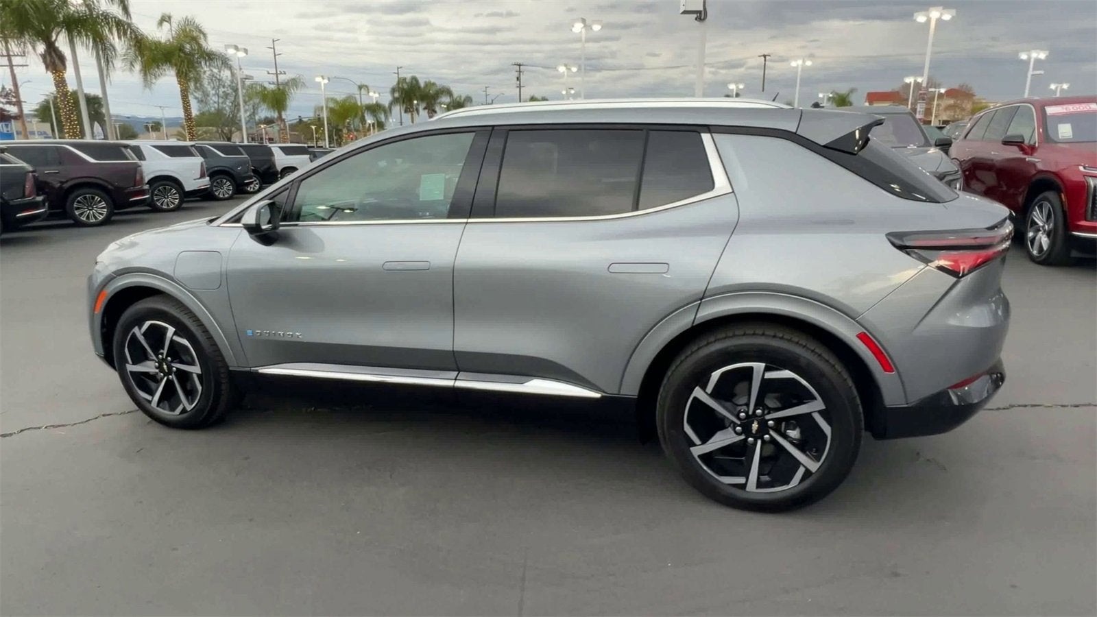 2025 Chevrolet Equinox EV LT