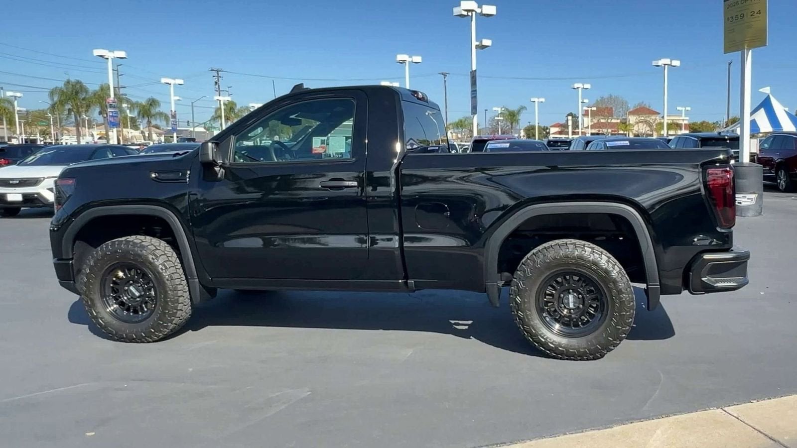 2025 GMC Sierra 1500 Pro