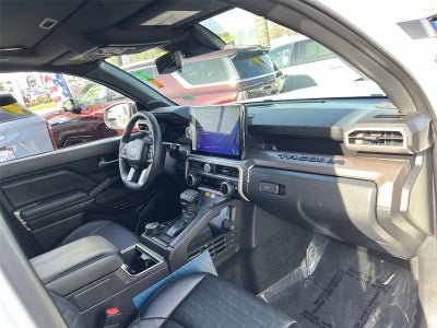 2024 Toyota Tacoma 4WD SR5