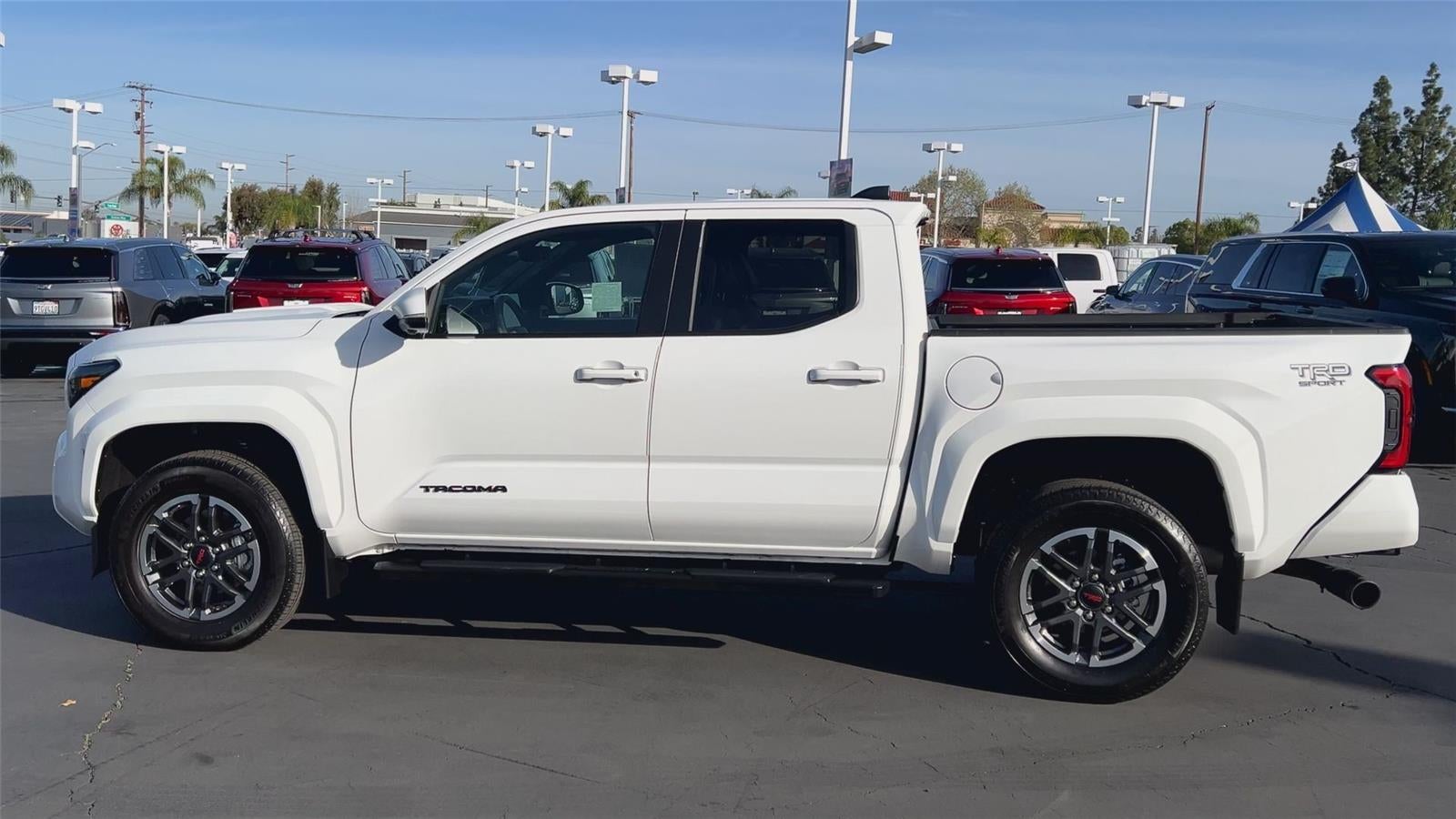 2024 Toyota Tacoma 4WD SR5