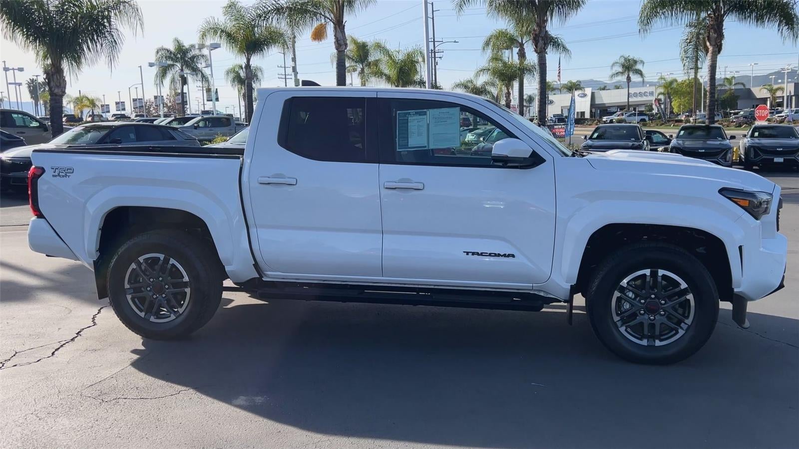 2024 Toyota Tacoma 4WD SR5