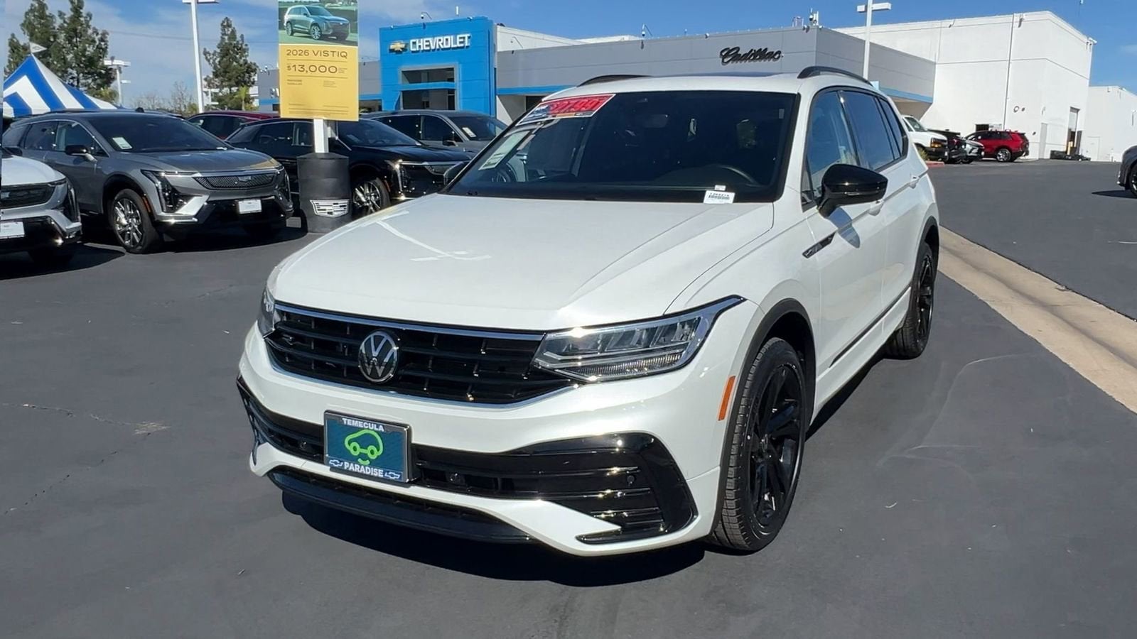 2024 Volkswagen Tiguan 2.0T SE R-Line Black