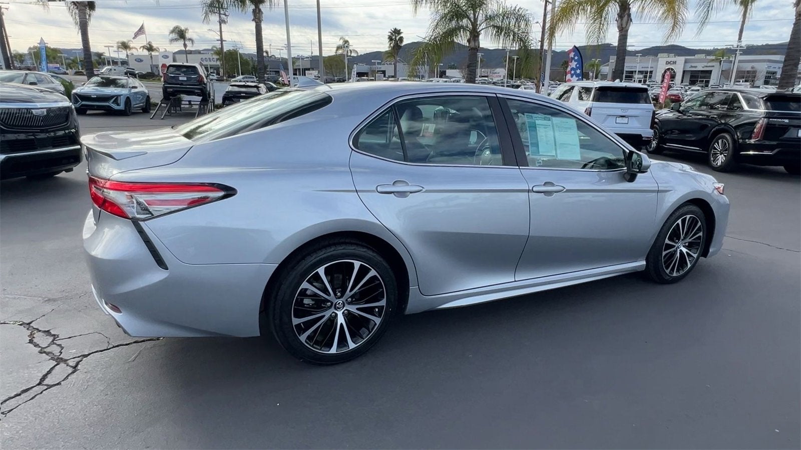 2019 Toyota Camry SE