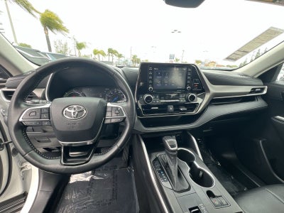 2021 Toyota Highlander Hybrid XLE