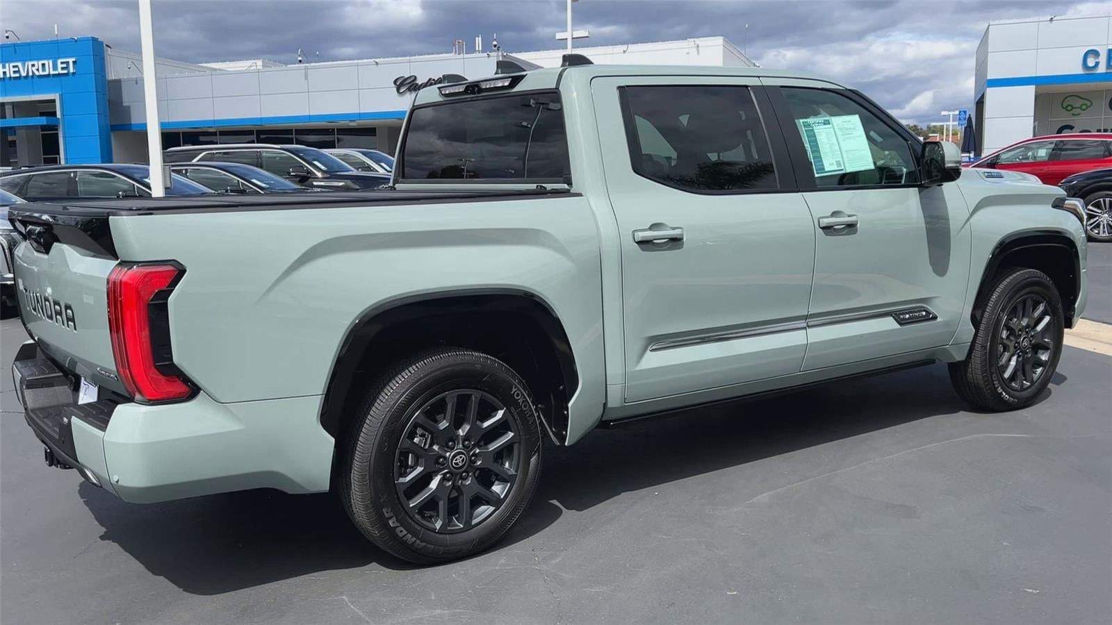 2025 Toyota Tundra Hybrid Platinum Hybrid CrewMax 5.5' Bed