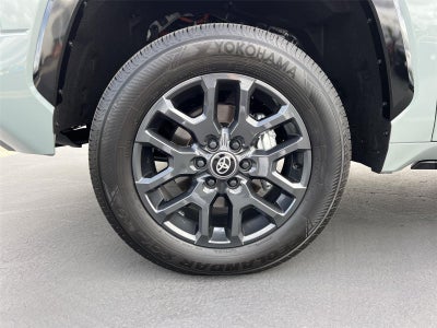 2025 Toyota Tundra Hybrid Platinum Hybrid CrewMax 5.5' Bed