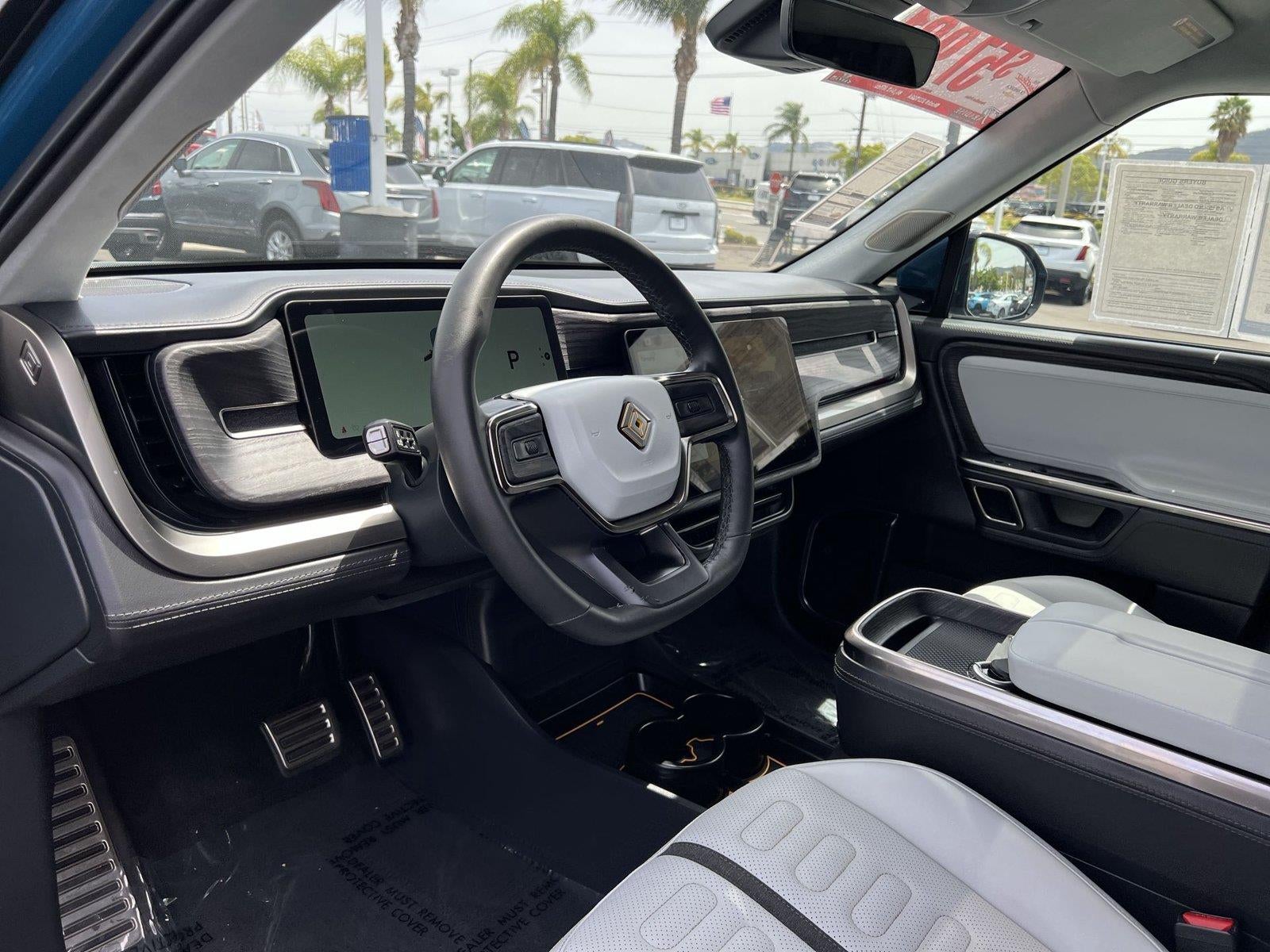 2023 Rivian R1S Adventure