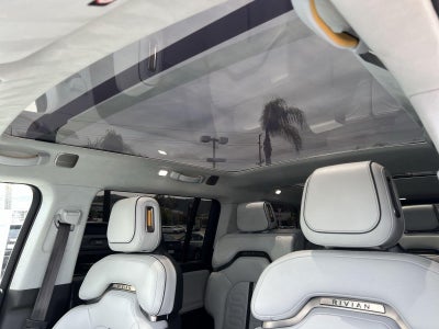 2023 Rivian R1S Adventure