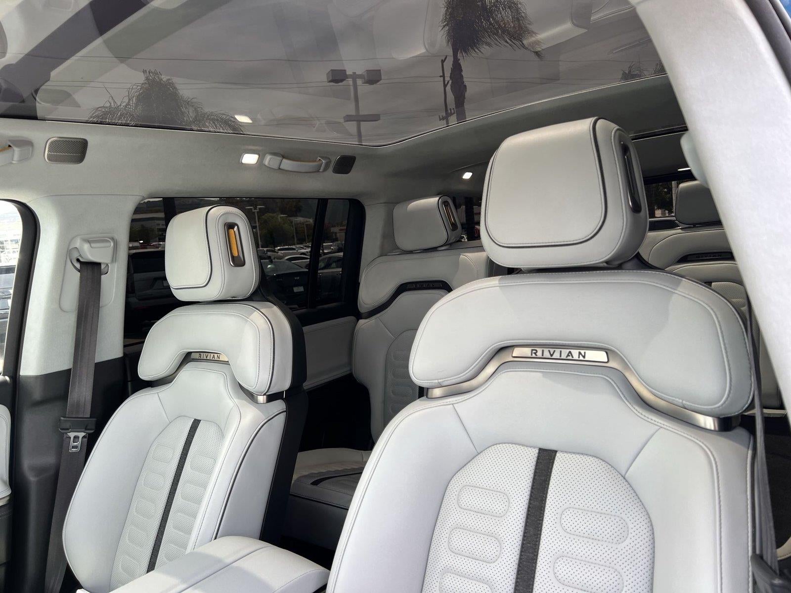 2023 Rivian R1S Adventure