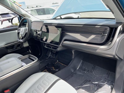 2023 Rivian R1S Adventure