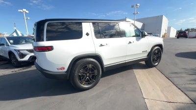 2024 RIVIAN R1S Adventure