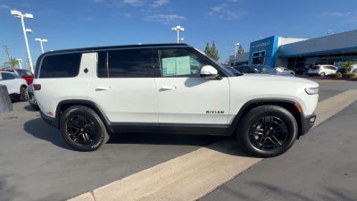 2024 RIVIAN R1S Adventure