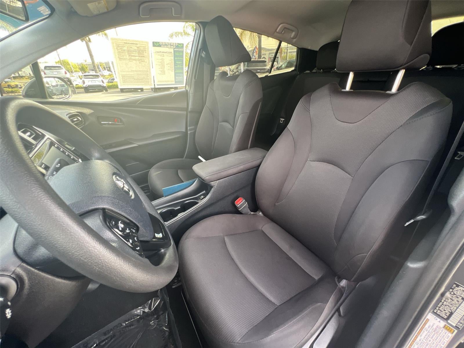 2022 Toyota Prius L Eco