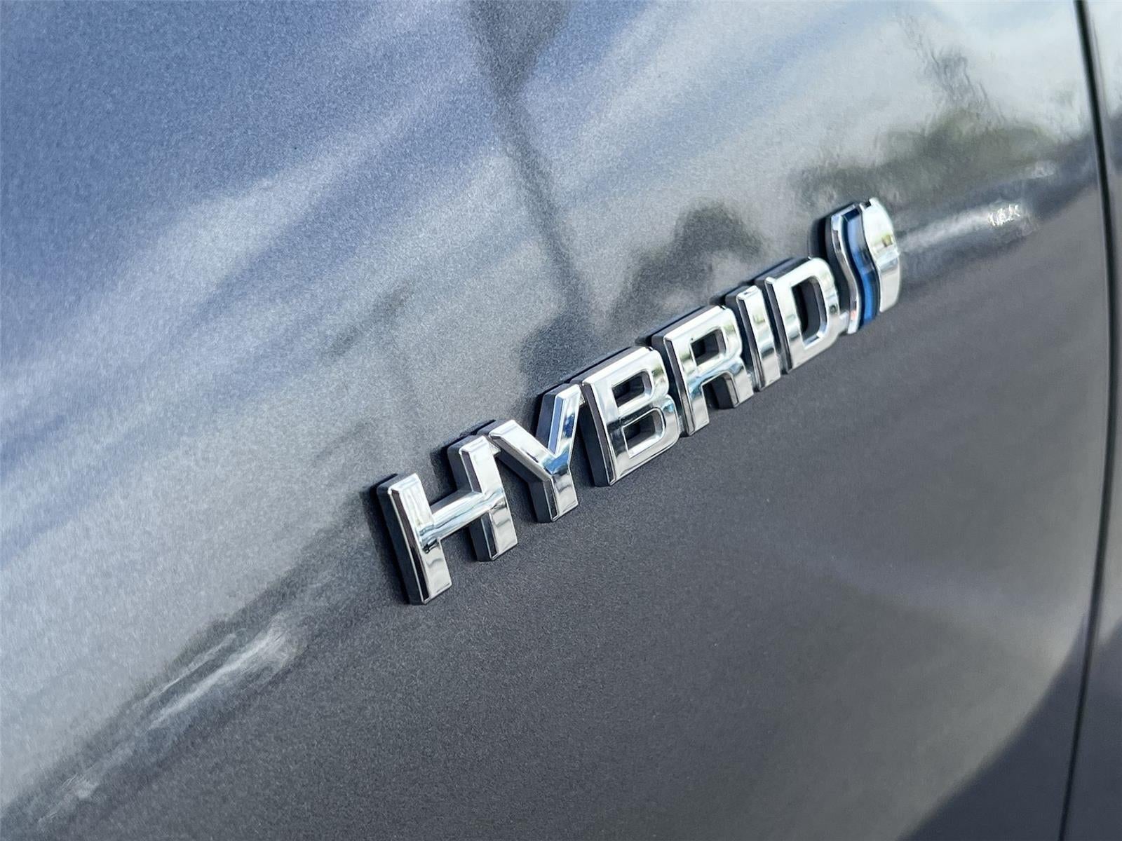 2022 Toyota Prius L Eco