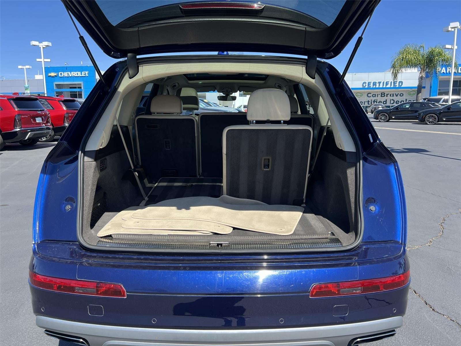 2019 Audi Q7 Premium Plus