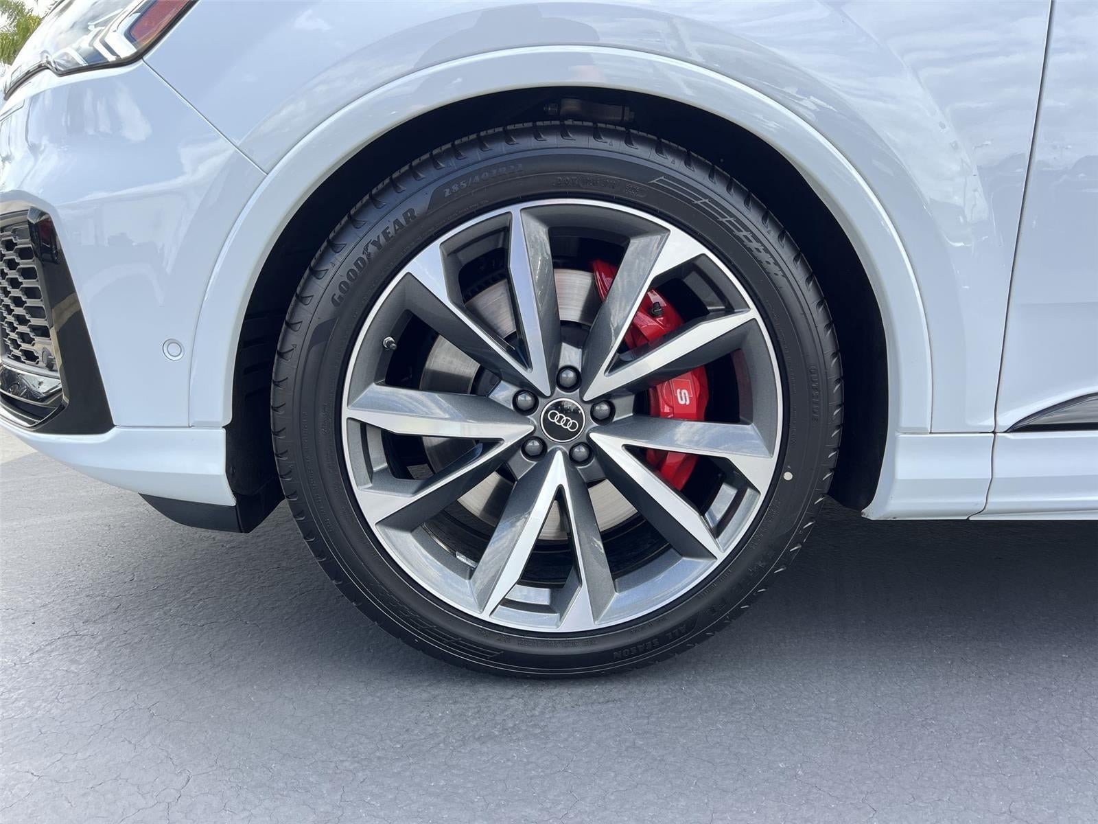 2023 Audi SQ7 Prestige TFSI quattro Tiptronic